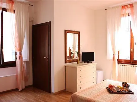 Promenade Guest house 2*